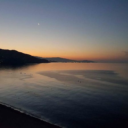 Atico En Almunecar. Primera Linea De Playa Con Vistas Espectaculares Exteriér fotografie