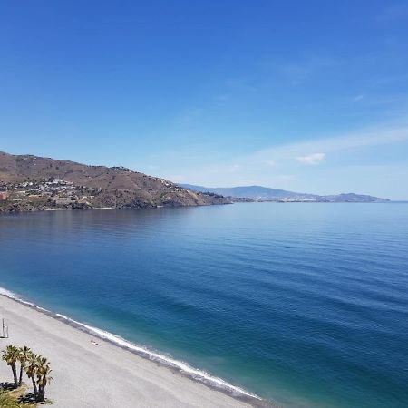 Atico En Almunecar. Primera Linea De Playa Con Vistas Espectaculares Exteriér fotografie