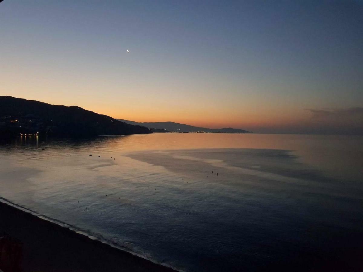 Atico En Almunecar. Primera Linea De Playa Con Vistas Espectaculares Exteriér fotografie